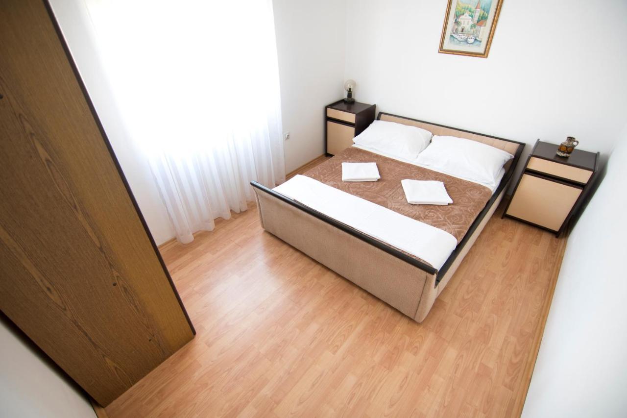 Apartmani Juric Вир Екстер'єр фото