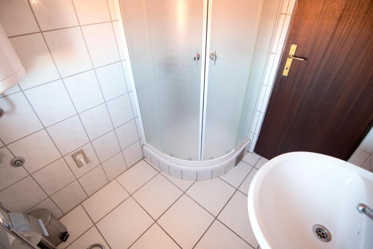 Apartmani Juric Вир Екстер'єр фото