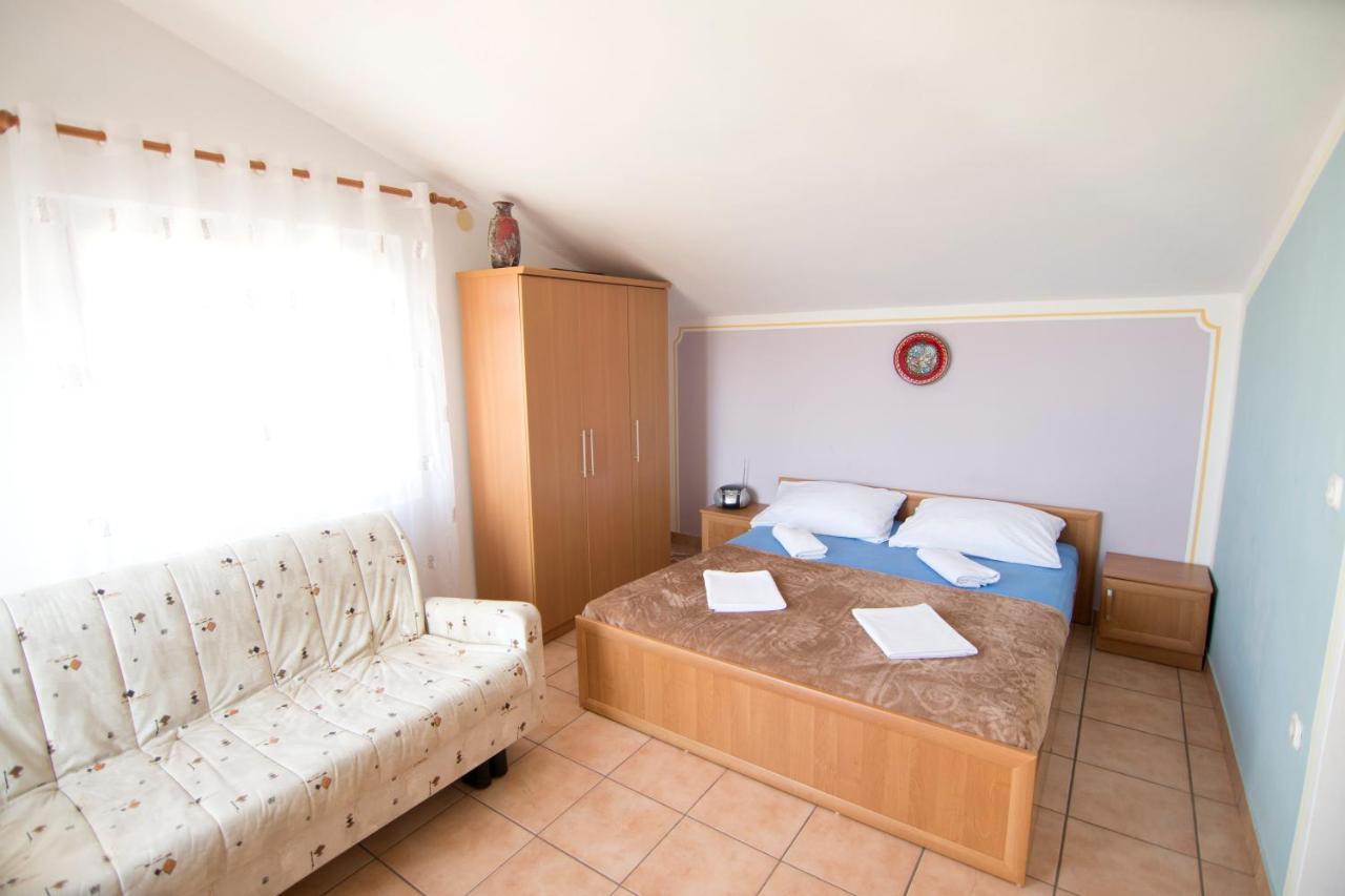 Apartmani Juric Вир Екстер'єр фото
